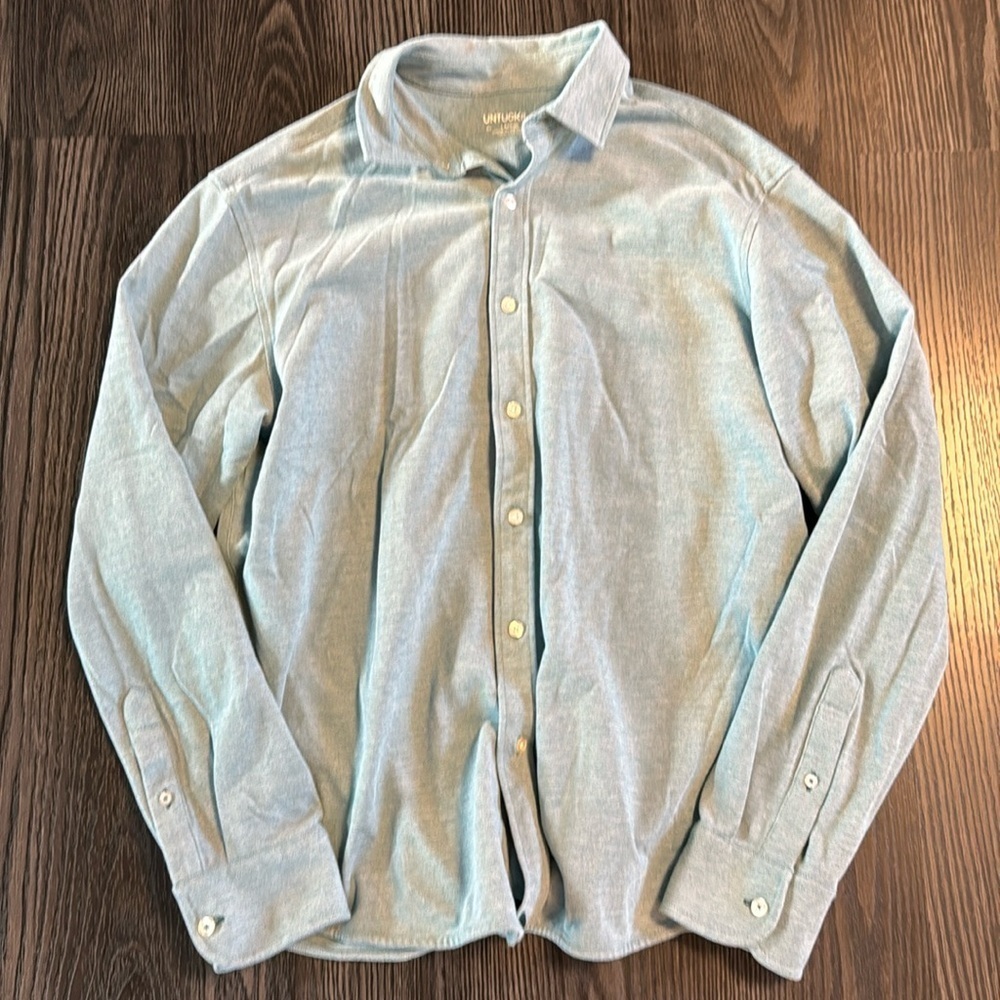 🍍UNTUCKit Casual button down-green-sz Large🍍Pit to pit 22”🍍Length 29”🍍
